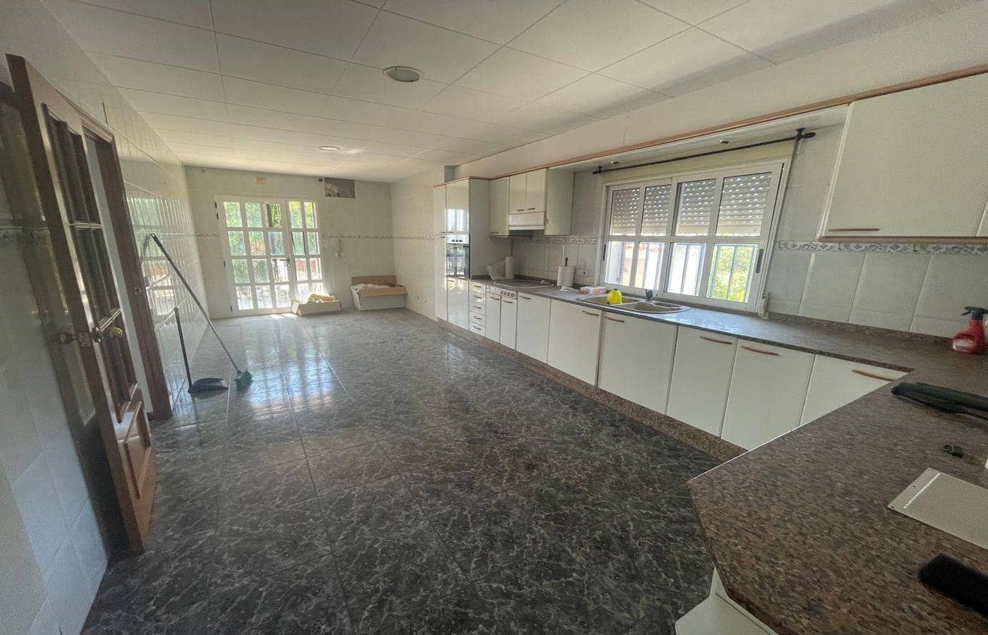 6 soveværelse Villa til salg i Alcanar med swimmingpool - € 412.000 (Ref: 9855469)