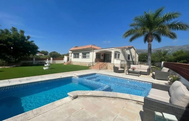 6 soveværelse Villa til salg i Alcanar med swimmingpool - € 412.000 (Ref: 9855469)