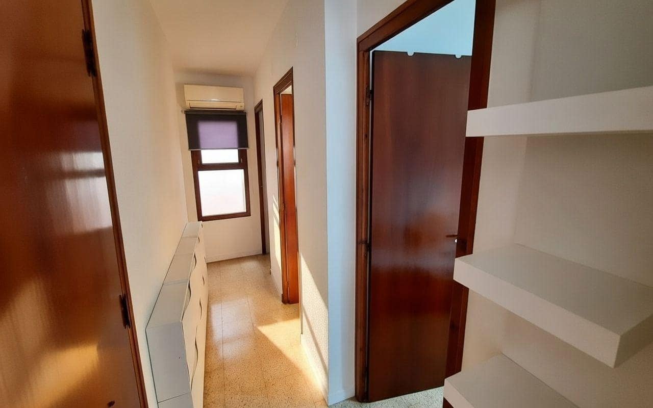 6 chambre Maison de Ville à vendre à Sant Carles de la Rapita avec garage - 235 000 € (Ref: 9860997)