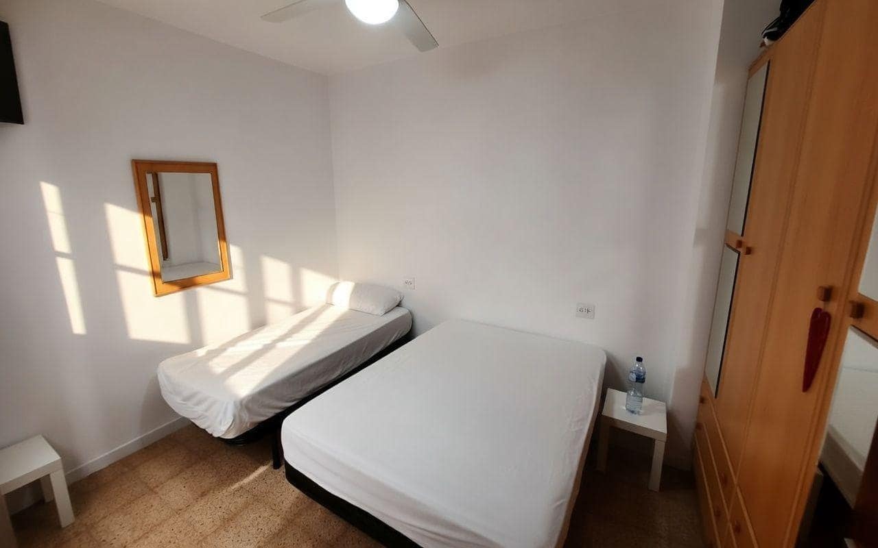 6 chambre Maison de Ville à vendre à Sant Carles de la Rapita avec garage - 235 000 € (Ref: 9860997)