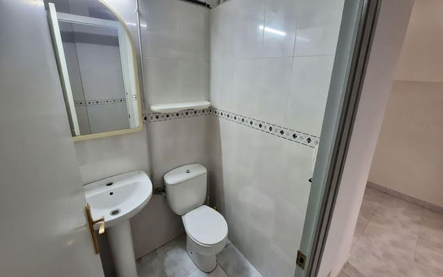 6 chambre Maison de Ville à vendre à Sant Carles de la Ràpita avec garage - 235 000 € (Ref: 9860997)