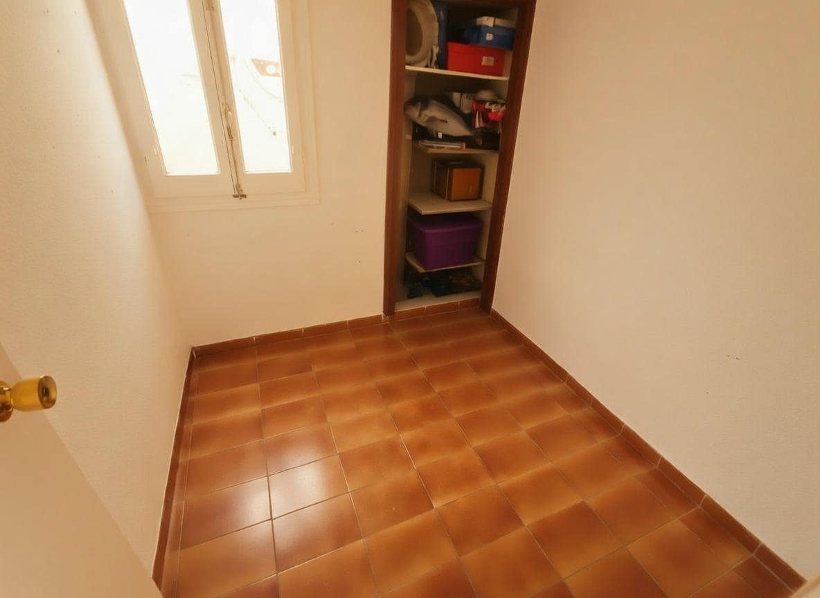 6 chambre Maison de Ville à vendre à Sant Carles de la Rapita avec garage - 235 000 € (Ref: 9860997)