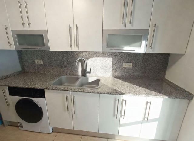 3 slaapkamer Flat te koop in Sant Carles de la Ràpita - € 145.000 (Ref: 9892379)