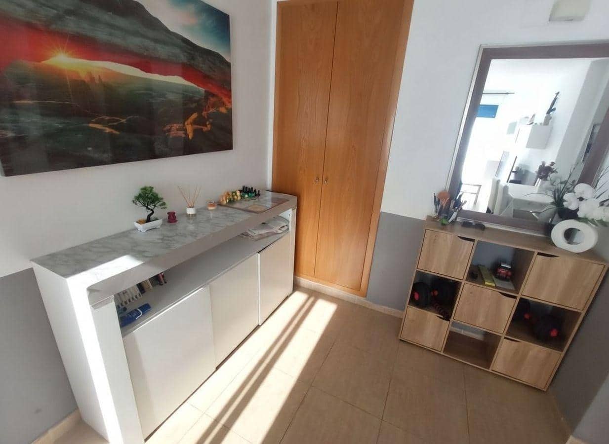 3 slaapkamer Flat te koop in Sant Carles de la Rapita - € 145.000 (Ref: 9892379)