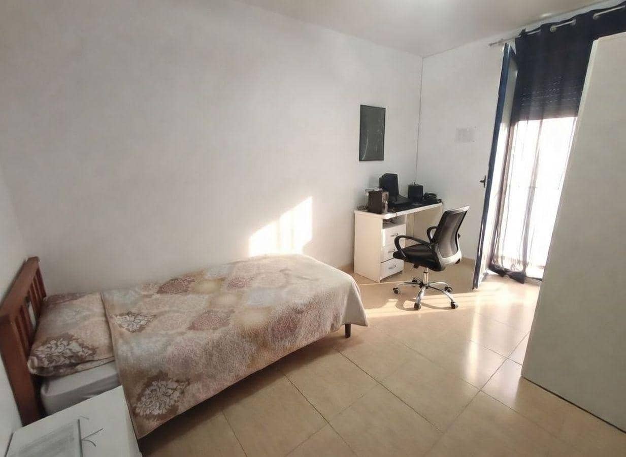 3 slaapkamer Flat te koop in Sant Carles de la Rapita - € 145.000 (Ref: 9892379)