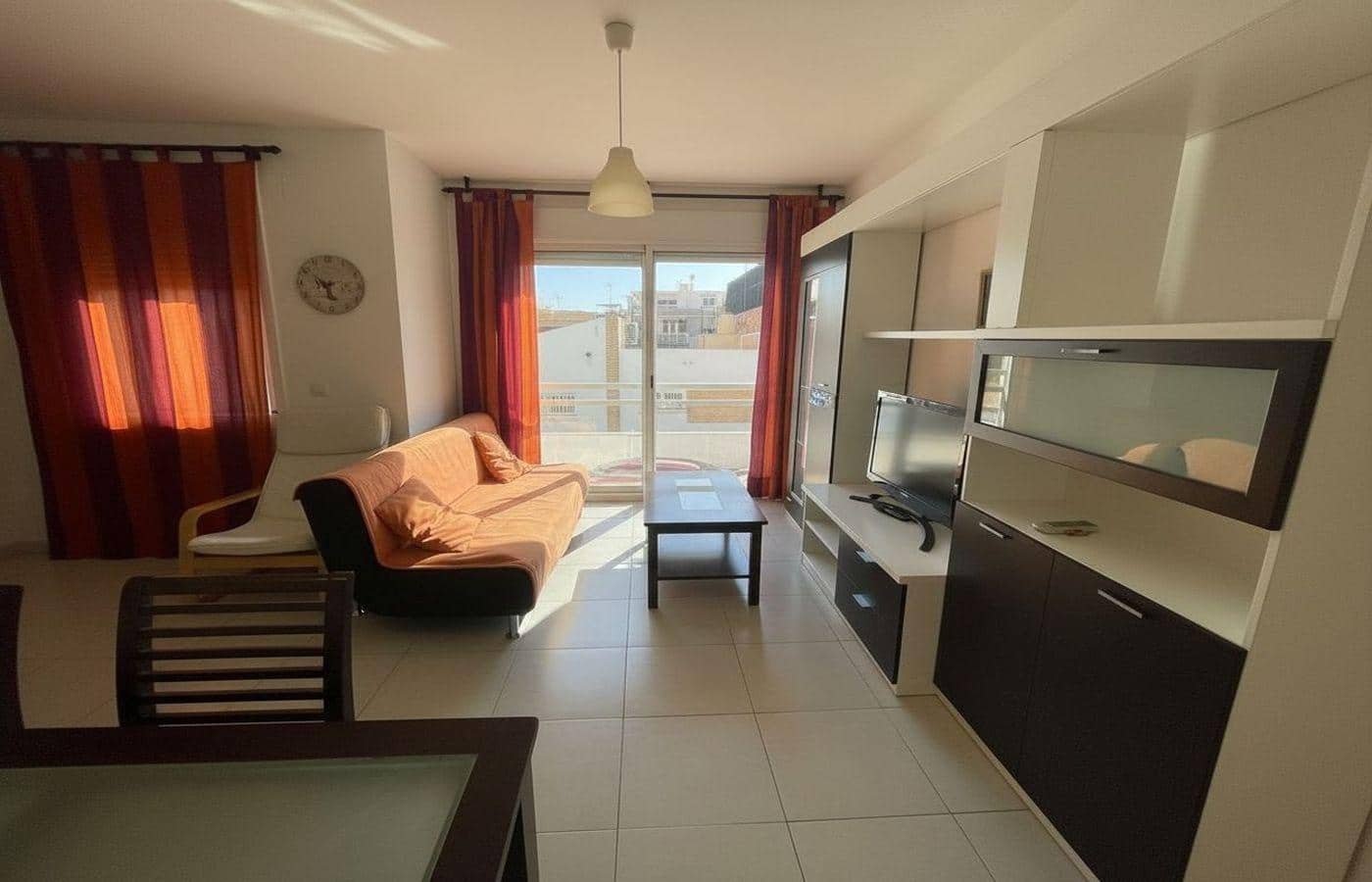 Piso de 3 habitaciones en Sant Carles de la Ràpita en venta - 170.000 € (Ref: 9893886)