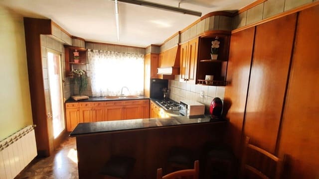 5 sovrum Hus till salu i Sant Carles de la Ràpita med garage - 260 000 € (Ref: 9898700)