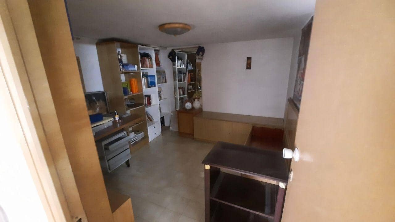 5 sovrum Hus till salu i Sant Carles de la Rapita med garage - 260 000 € (Ref: 9898700)