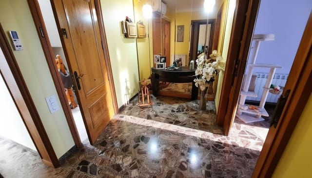 5 sovrum Hus till salu i Sant Carles de la Ràpita med garage - 260 000 € (Ref: 9898700)