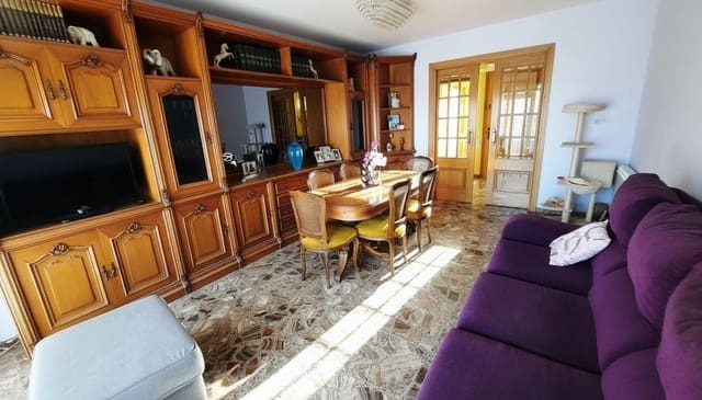 5 sovrum Hus till salu i Sant Carles de la Ràpita med garage - 260 000 € (Ref: 9898700)