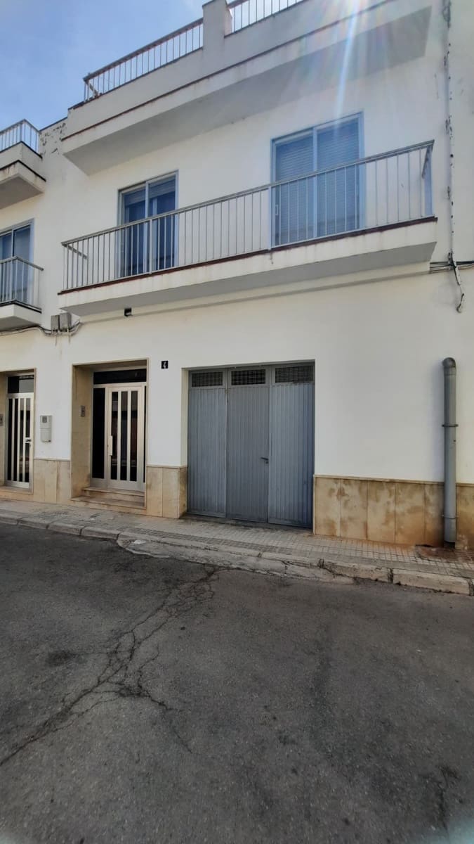 5 sovrum Hus till salu i Sant Carles de la Rapita med garage - 260 000 € (Ref: 9898700)