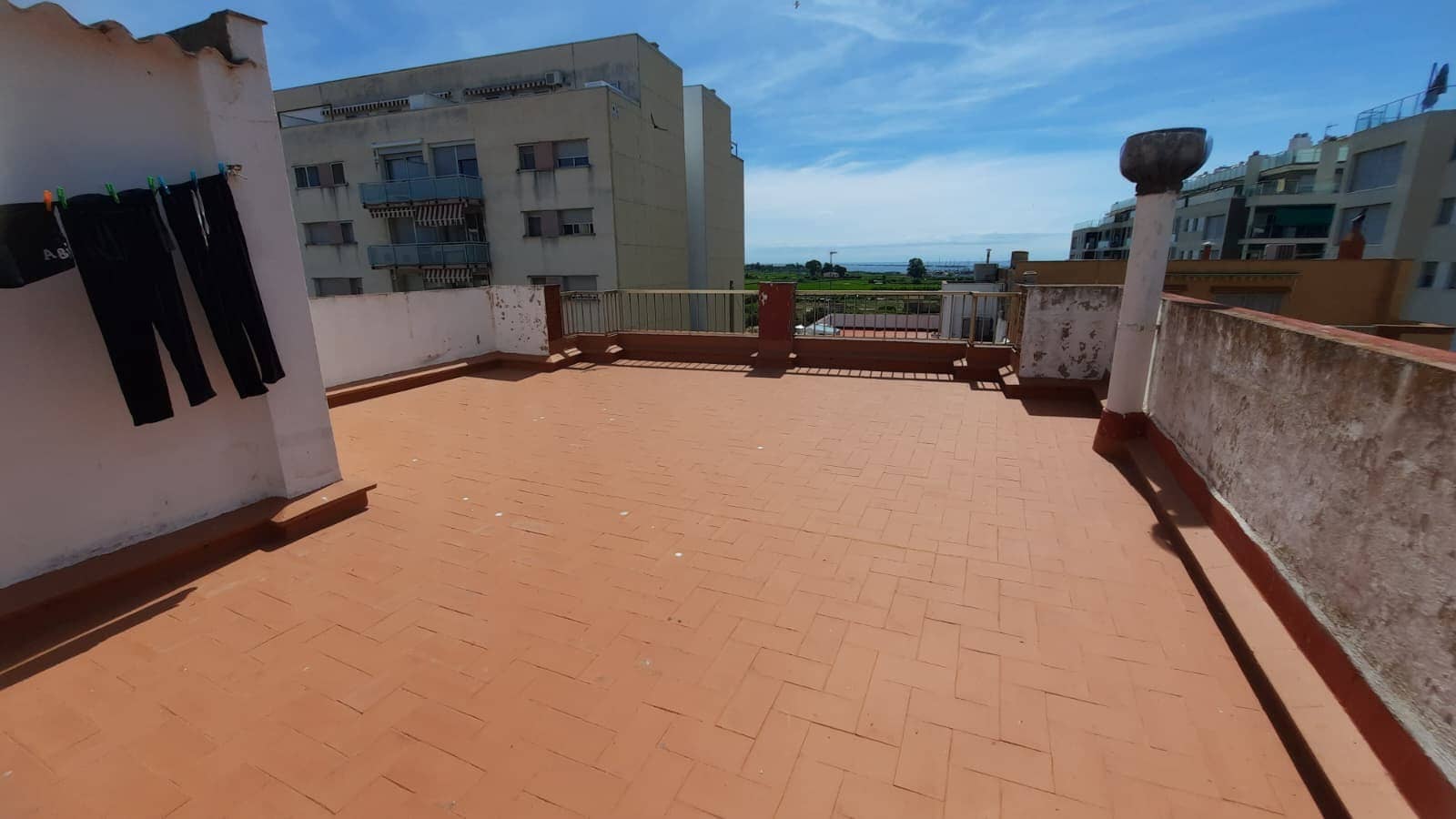 5 sovrum Hus till salu i Sant Carles de la Rapita med garage - 260 000 € (Ref: 9898700)