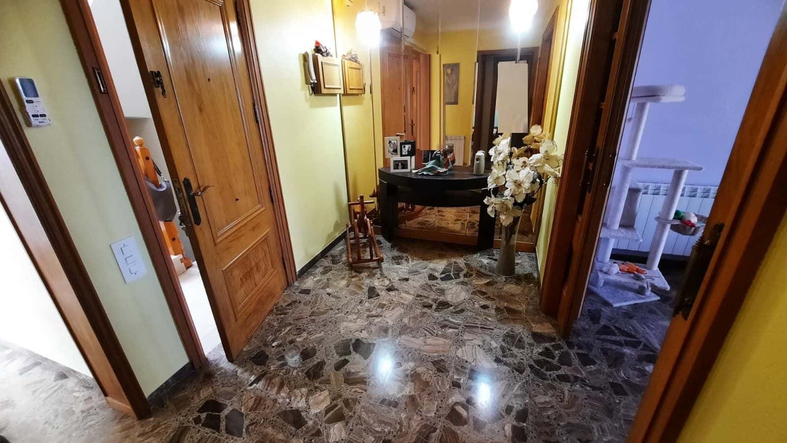 5 sovrum Hus till salu i Sant Carles de la Rapita med garage - 260 000 € (Ref: 9898700)