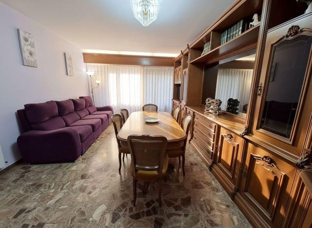 5 soverom Hus til salgs i Sant Carles de la Ràpita med garasje - € 260 000 (Ref: 9898700)