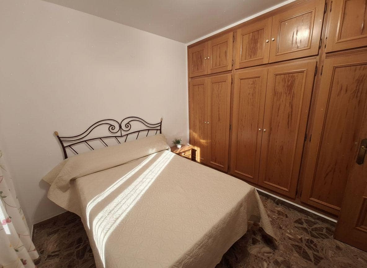 5 soveværelse Byhus til salg i Sant Carles de la Rapita med garage - € 260.000 (Ref: 9898700)
