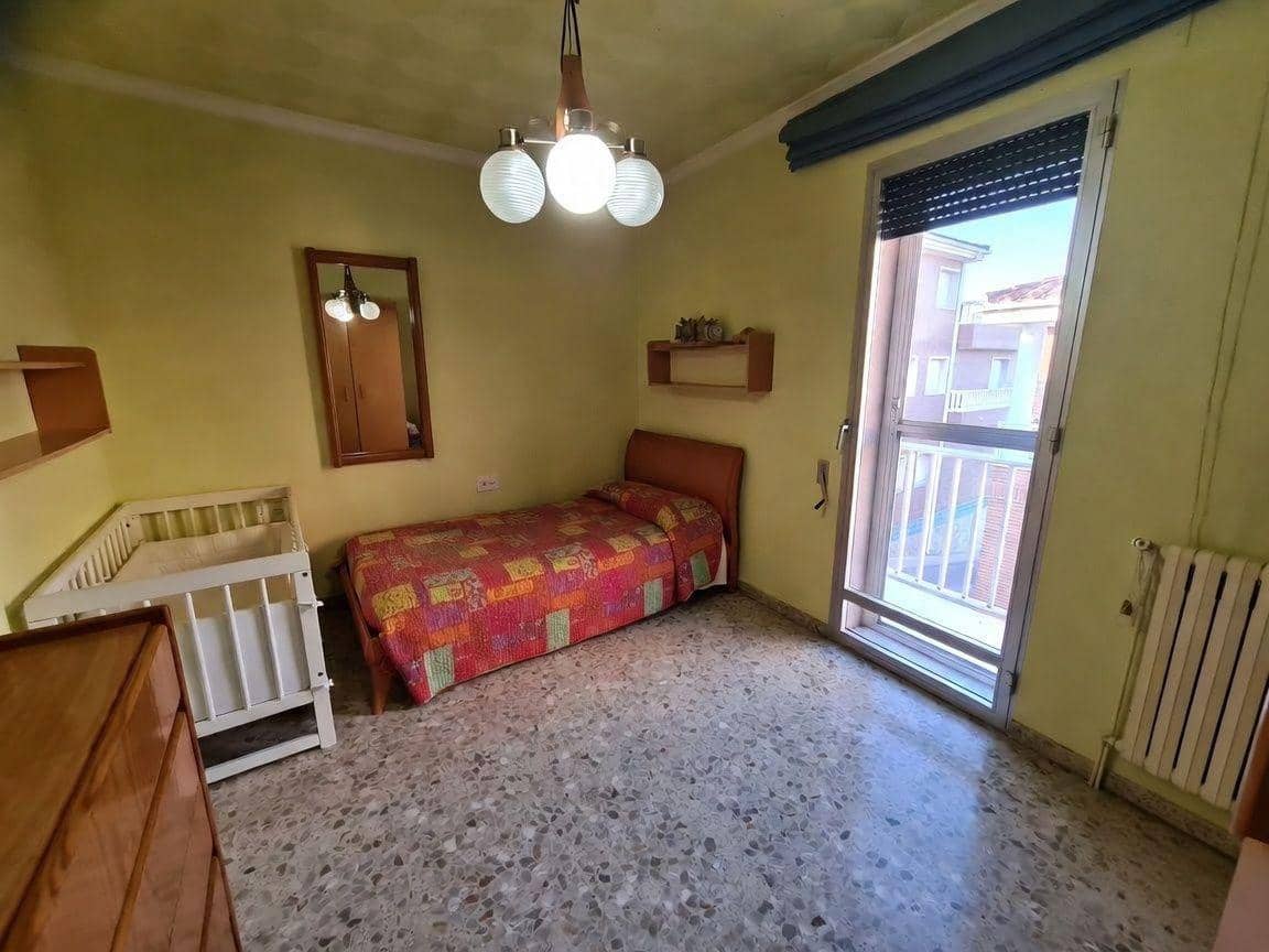 5 makuuhuone Huvila myytävänä paikassa Masdenverge - 249 000 € (Ref: 9913181)
