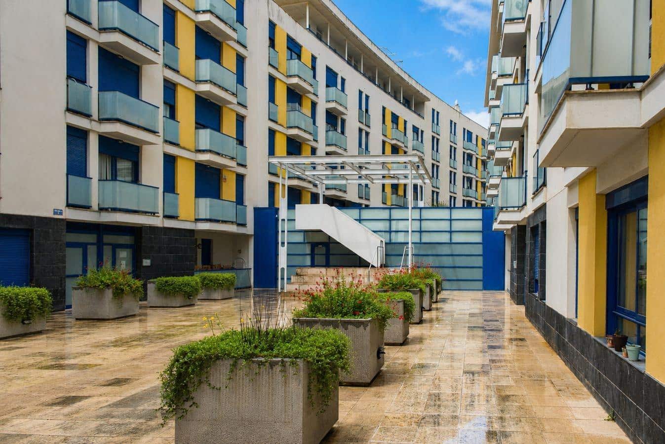 3 soveværelse Lejlighed til salg i Sant Carles de la Rapita med garage - € 140.000 (Ref: 9942538)