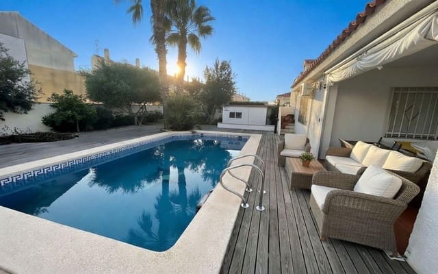 3 sypialnia Willa na sprzedaż w Vinaròs z basenem garażem - 370 000 € (Ref: 9973329)