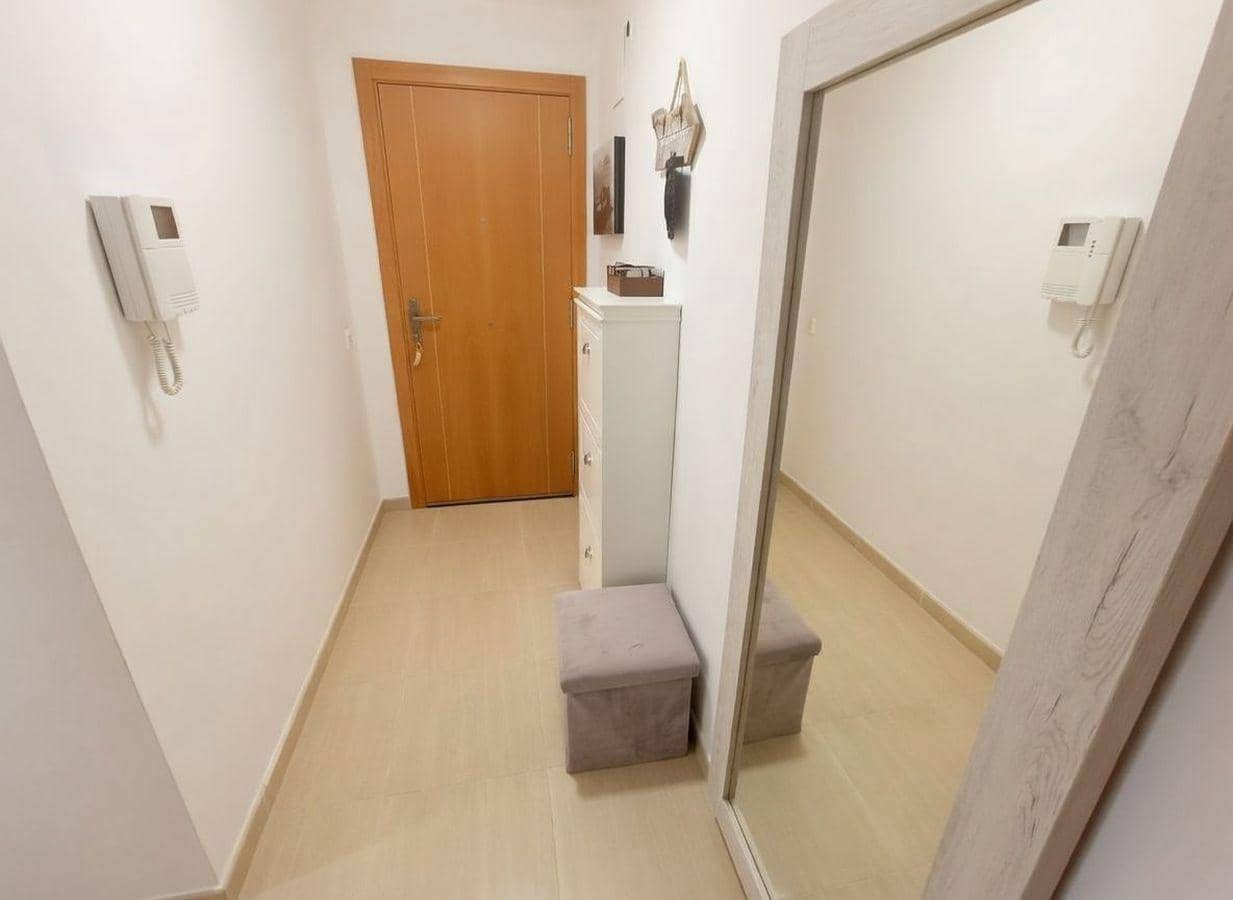 Piso de 2 habitaciones en Sant Carles de la Ràpita en venta con piscina - 137.000 € (Ref: 9975447)