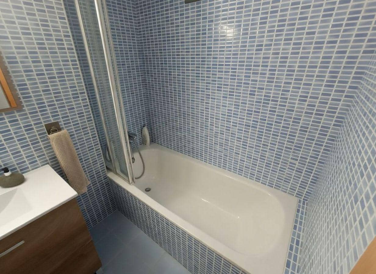 Piso de 2 habitaciones en Sant Carles de la Ràpita en venta con piscina - 137.000 € (Ref: 9975447)