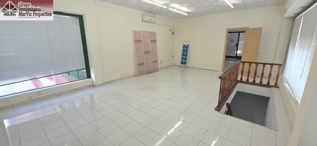 Comercial para arrendar em Playa Levante, Benidorm - 1 200 € (Ref: 10003732)
