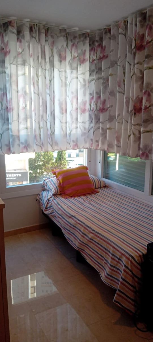 2 sypialnia Apartament na sprzedaż w Benidorm z basenem garażem - 240 000 € (Ref: 10003733)