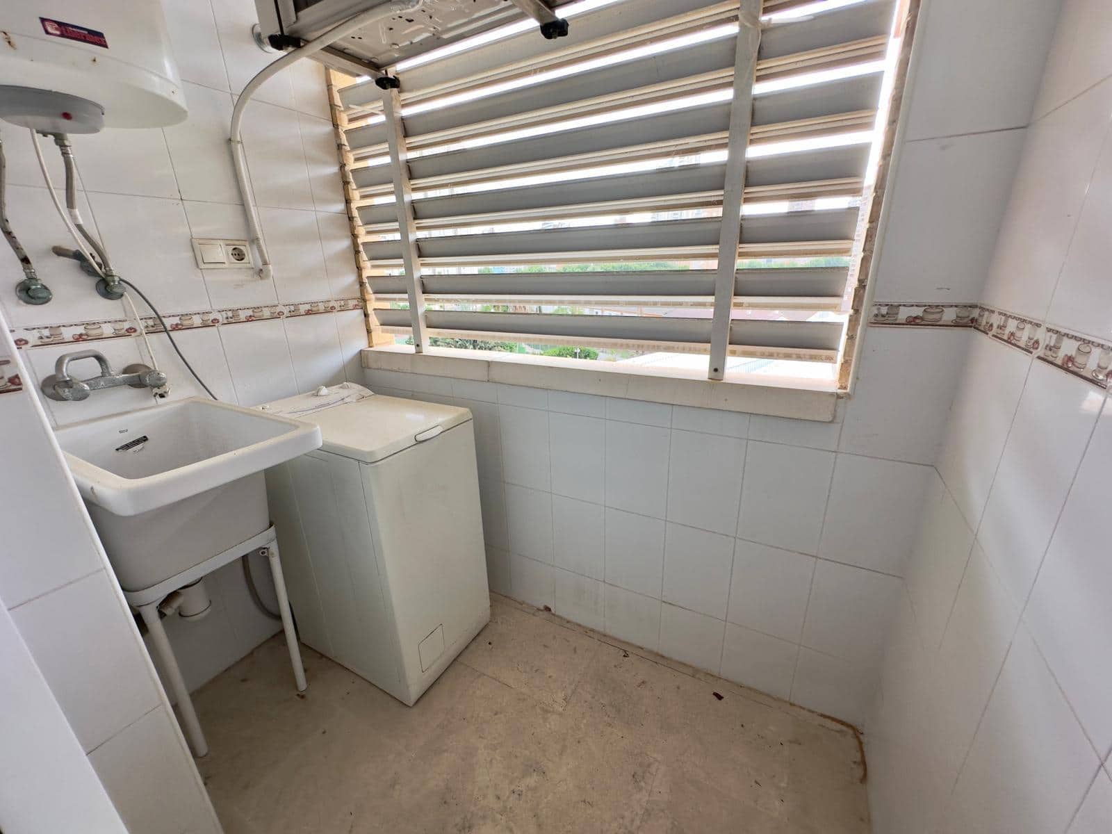2 sypialnia Apartament na sprzedaż w Benidorm z basenem garażem - 240 000 € (Ref: 10003733)