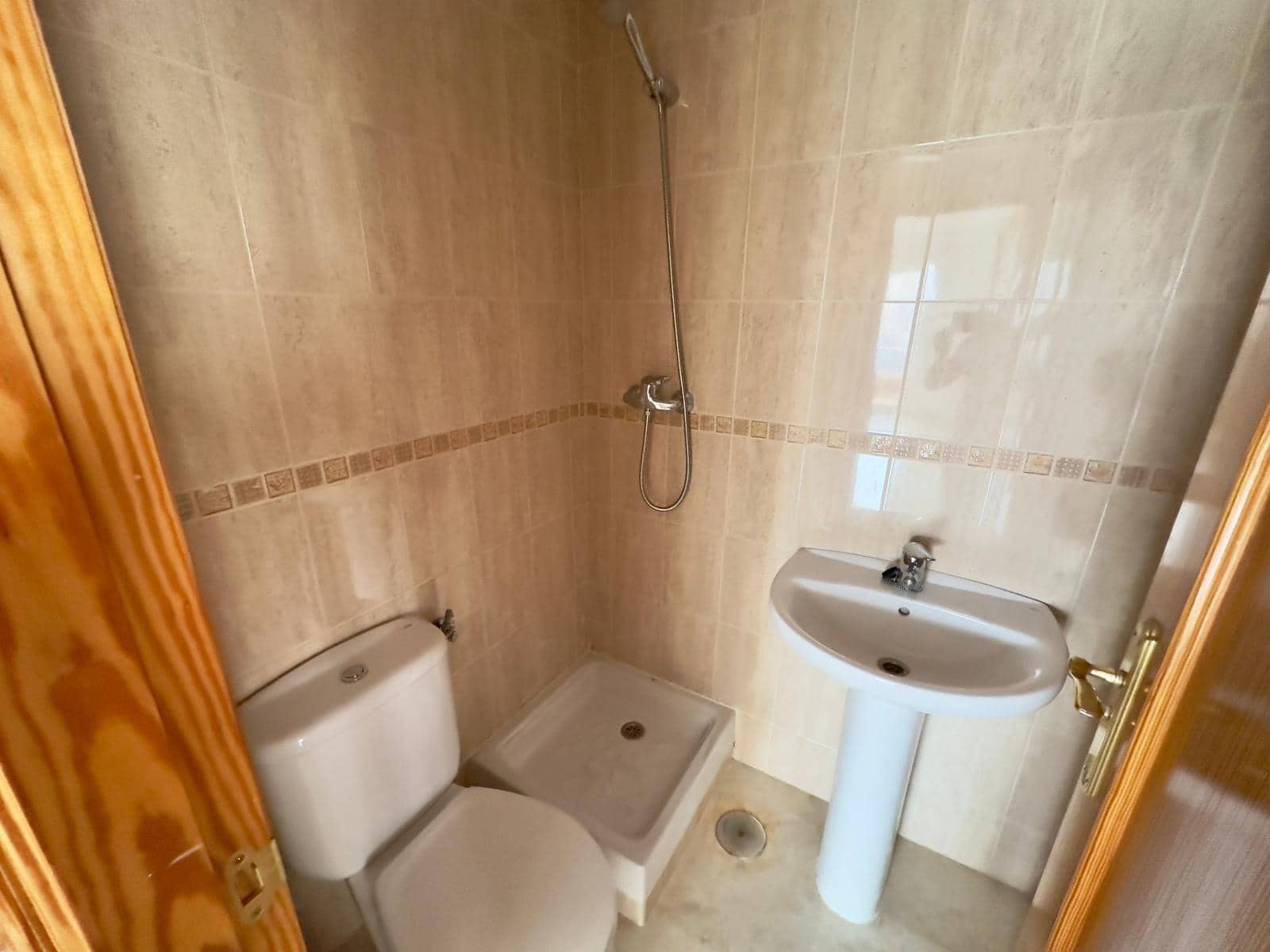 2 sypialnia Apartament na sprzedaż w Benidorm z basenem garażem - 240 000 € (Ref: 10003733)
