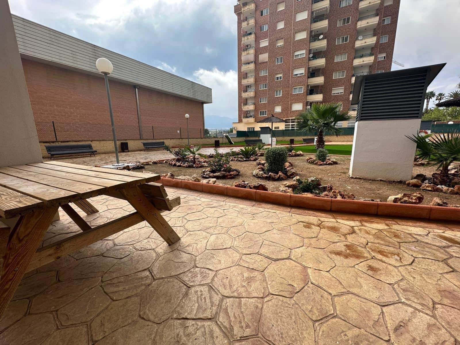2 sypialnia Apartament na sprzedaż w Benidorm z basenem garażem - 240 000 € (Ref: 10003733)