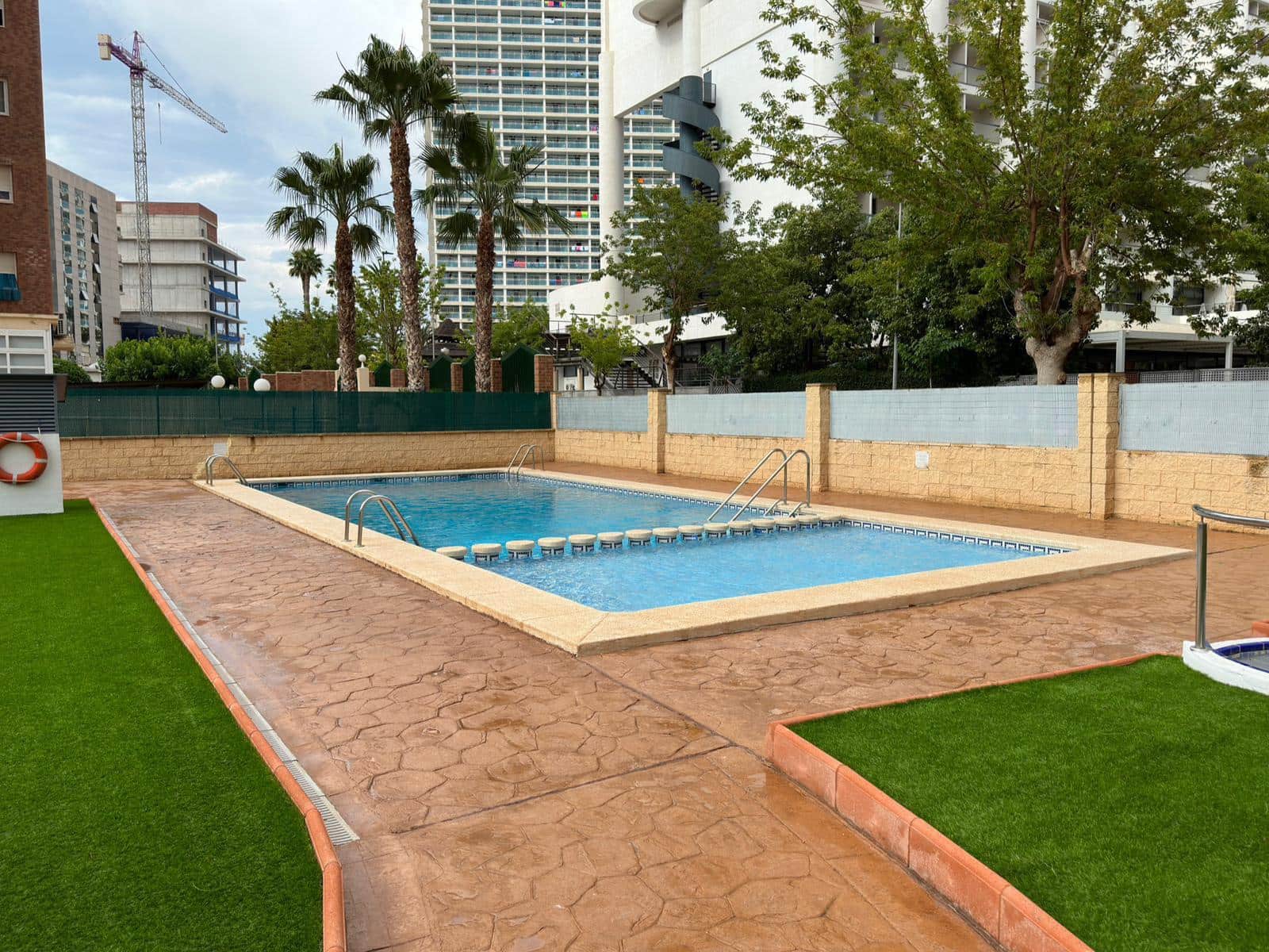 2 sypialnia Apartament na sprzedaż w Benidorm z basenem garażem - 240 000 € (Ref: 10003733)