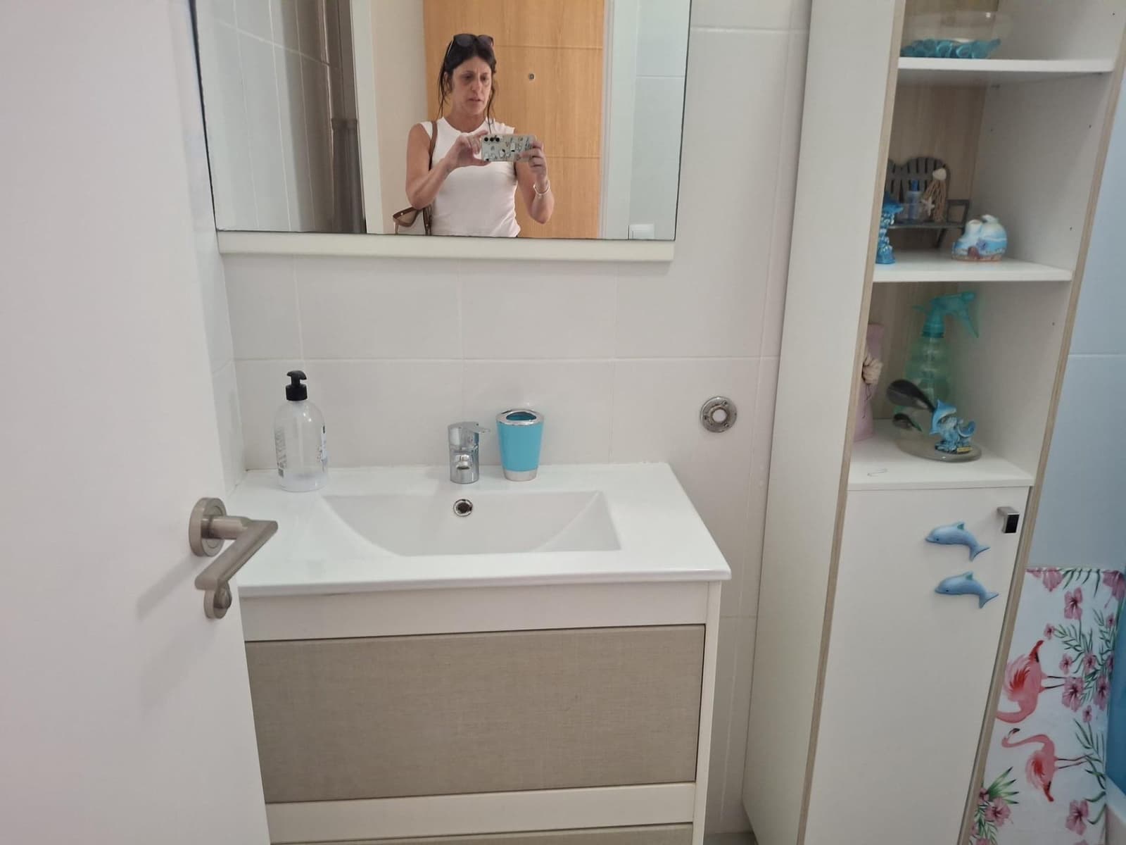 1 Zimmer Apartment zu vermieten in Benidorm mit Pool - 700 € (Ref: 10015644)