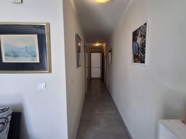 1 Zimmer Apartment zu vermieten in Benidorm mit Pool - 700 € (Ref: 10015644)