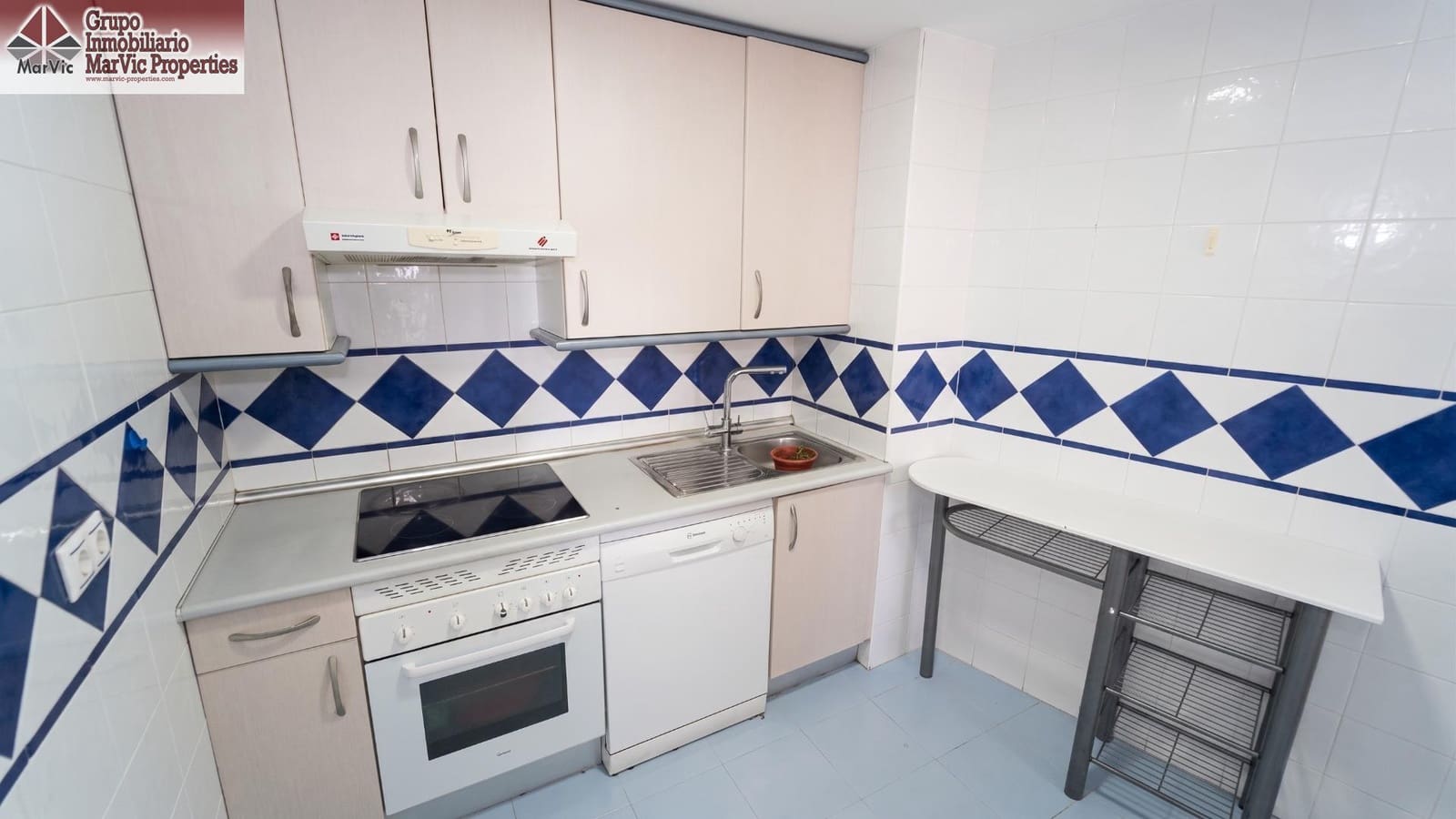 2 sovrum Lägenhet till salu i Benidorm med pool - 299 000 € (Ref: 10047405)