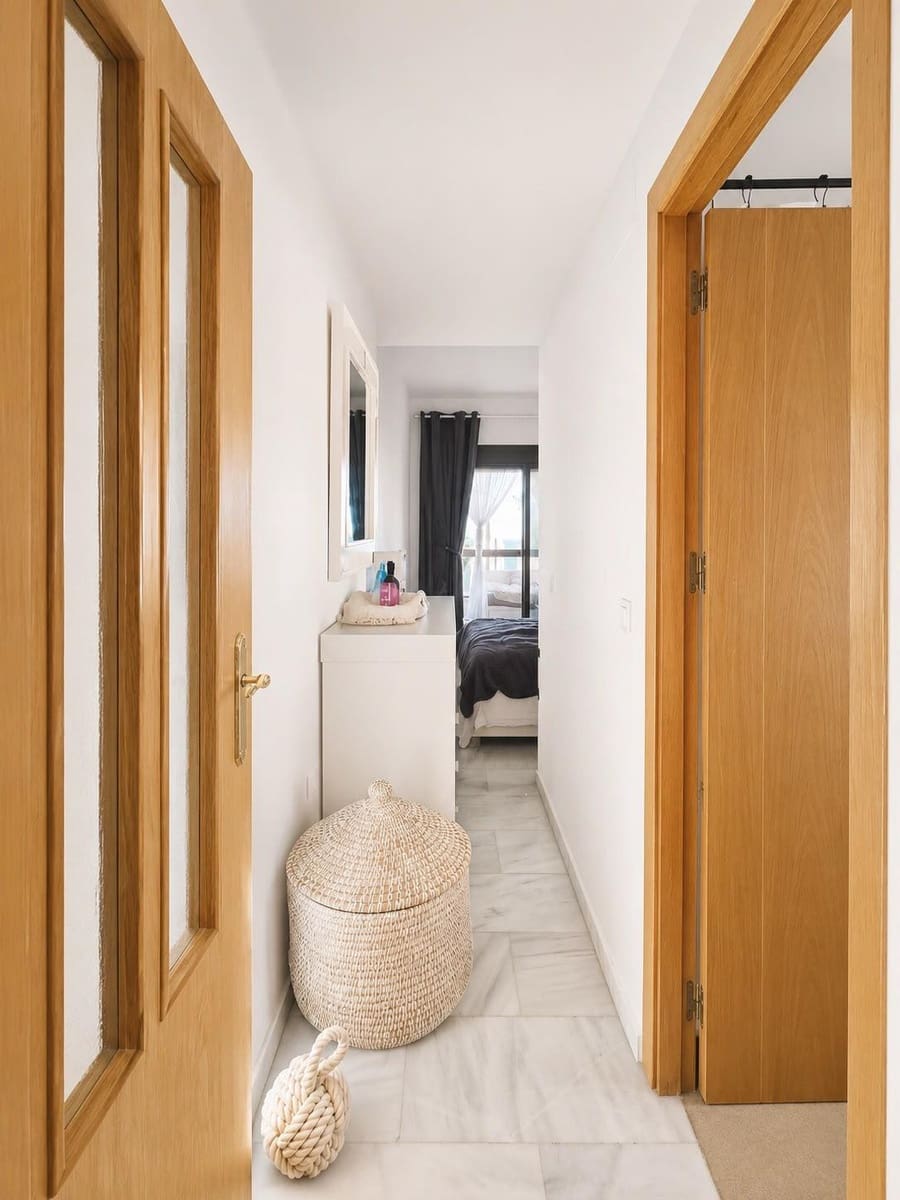 2 soveværelse Lejlighed til salg i Benidorm med swimmingpool garage - € 385.000 (Ref: 10055366)