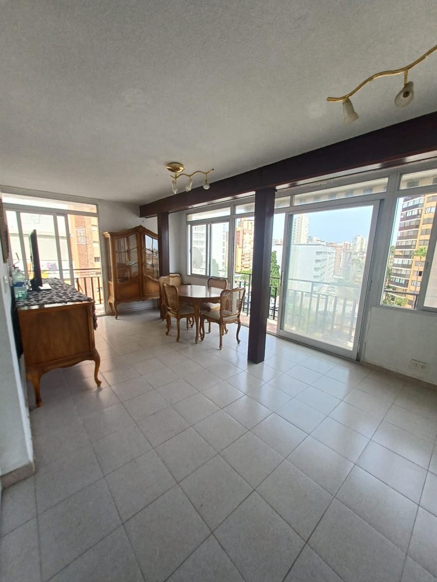 3 soveværelse Lejlighed til salg i Benidorm - € 185.000 (Ref: 10055367)