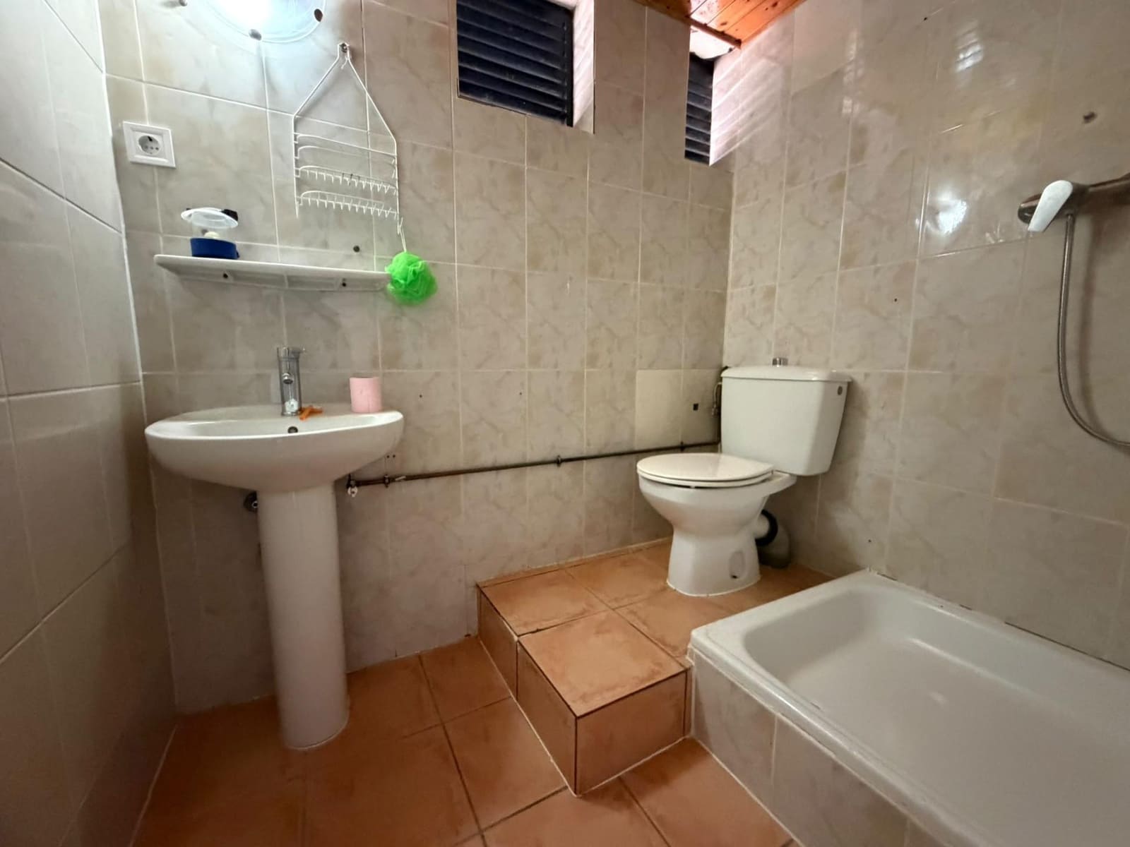 7 Zimmer Villa zu verkaufen in Benidorm mit Pool Garage - 780.000 € (Ref: 10059206)
