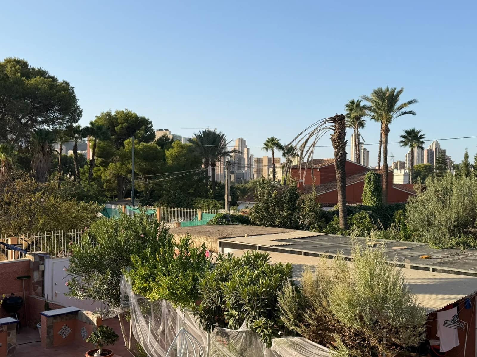 7 Zimmer Villa zu verkaufen in Benidorm mit Pool Garage - 780.000 € (Ref: 10059206)