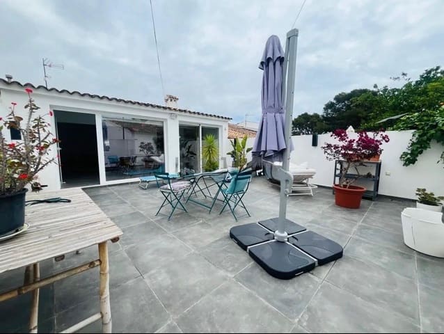 2 slaapkamer Rijtjeshuis te koop in Alfaz del Pi / L'Alfàs del Pi - € 289.950 (Ref: 10062067)