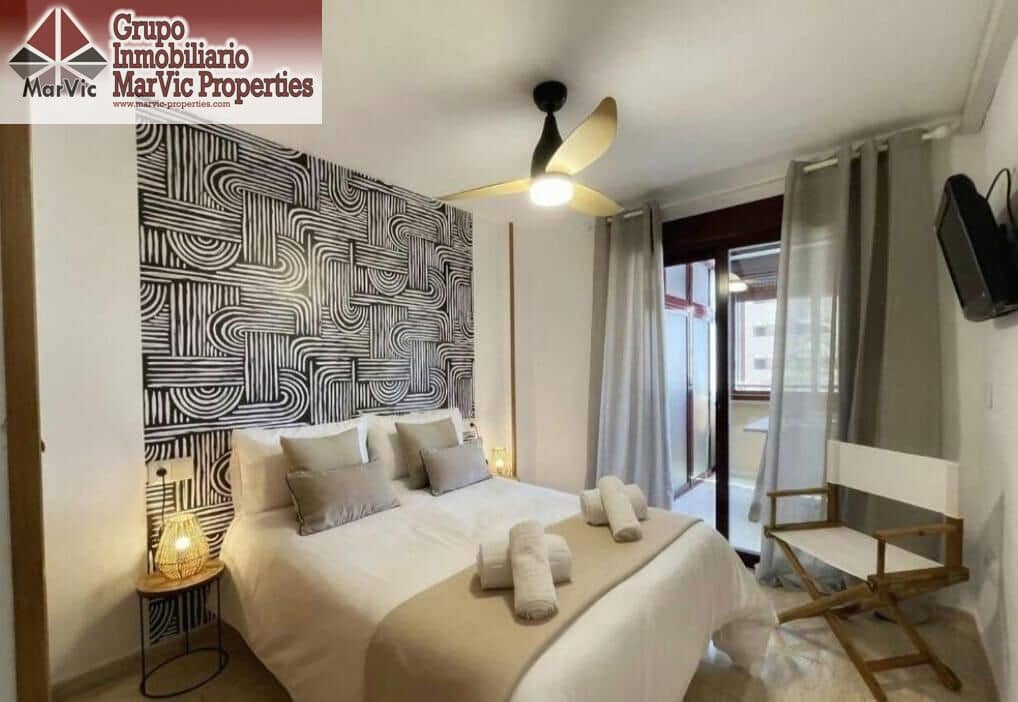 2 makuuhuone Asunto myytävänä paikassa Benidorm mukana uima-altaan - 250 000 € (Ref: 10089773)