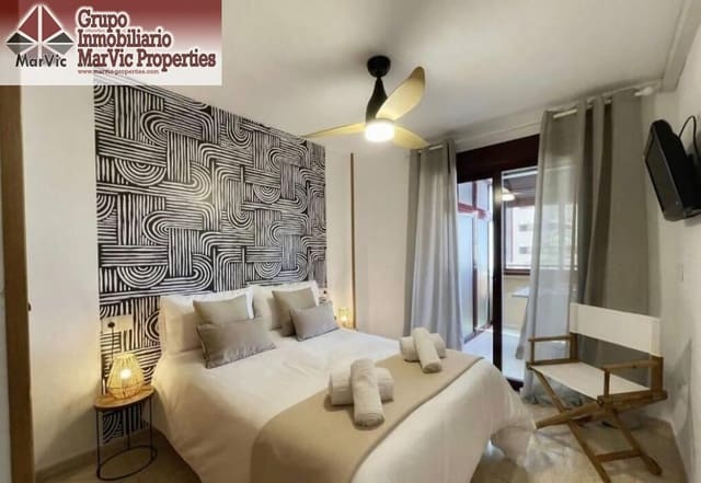 2 slaapkamer Flat te koop in Benidorm met zwembad - € 250.000 (Ref: 10089773)