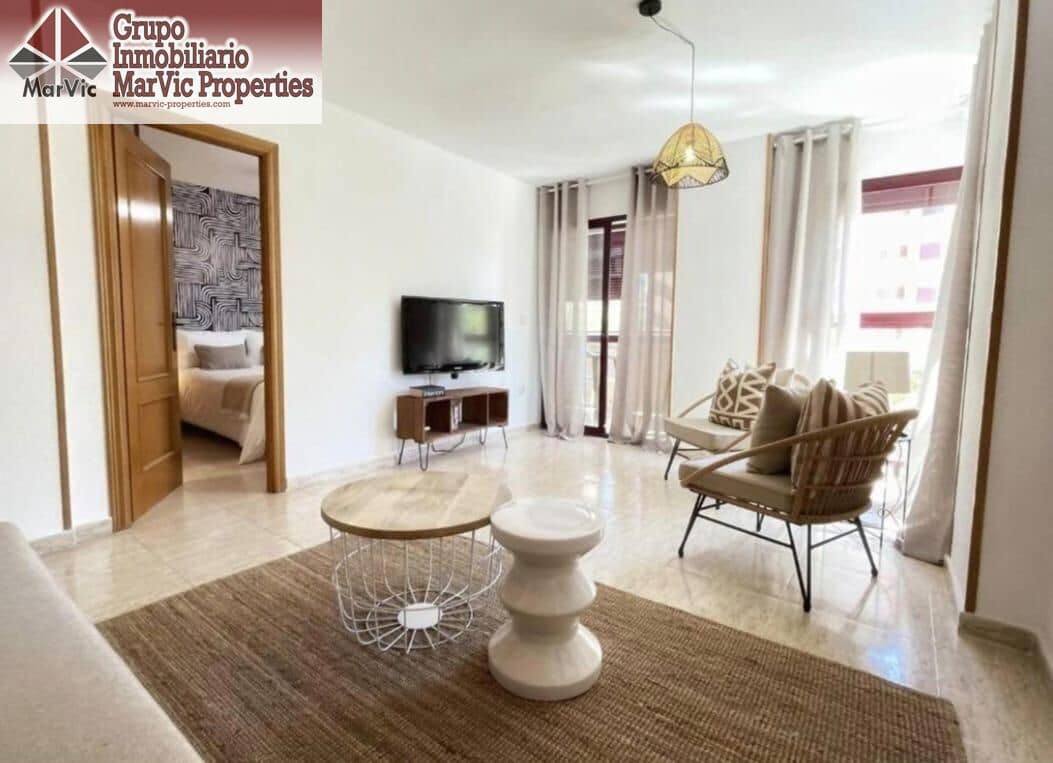 2 makuuhuone Asunto myytävänä paikassa Benidorm mukana uima-altaan - 250 000 € (Ref: 10089773)