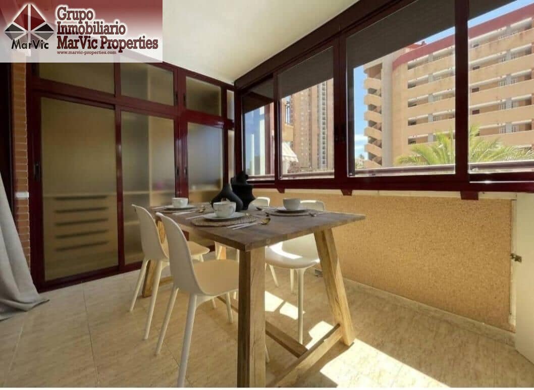 2 makuuhuone Asunto myytävänä paikassa Benidorm mukana uima-altaan - 250 000 € (Ref: 10089773)