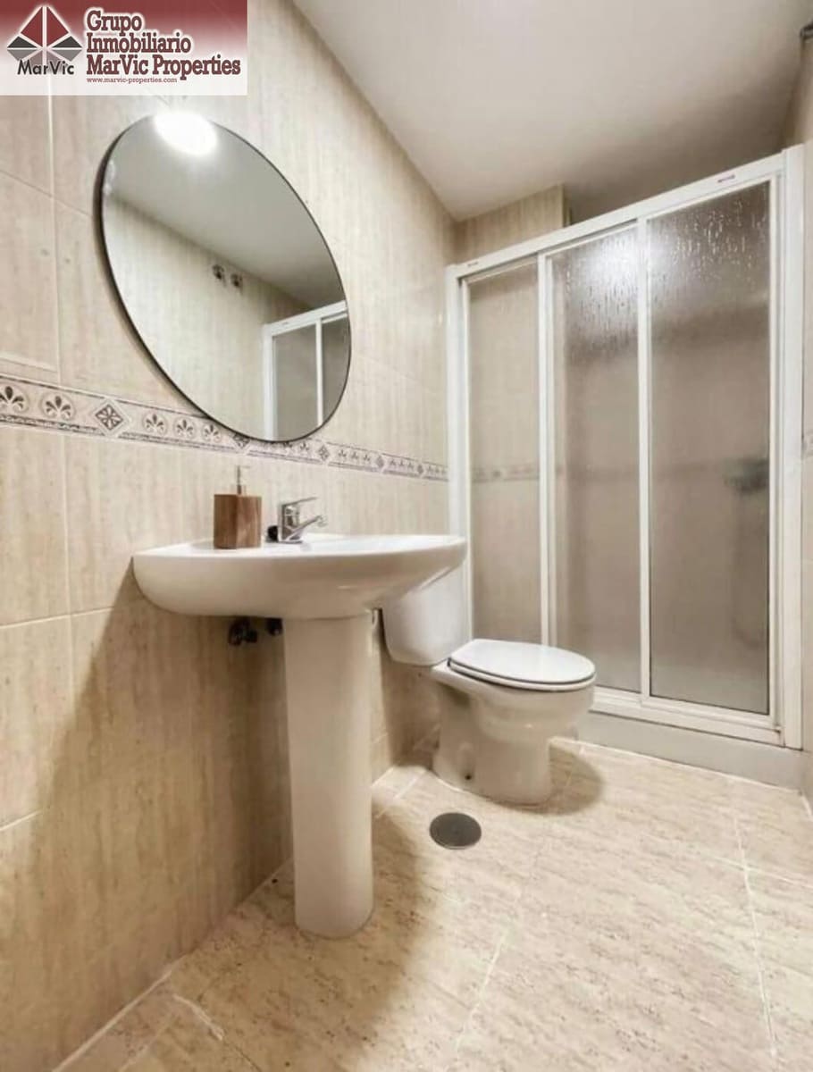 2 makuuhuone Asunto myytävänä paikassa Benidorm mukana uima-altaan - 250 000 € (Ref: 10089773)