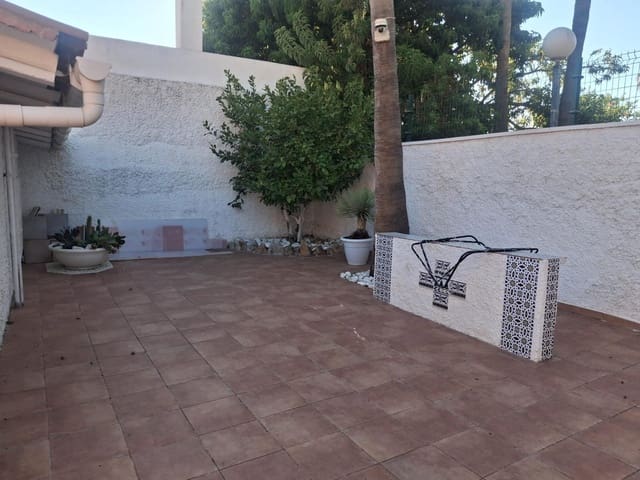 5 quarto Moradia para venda em Benidorm com piscina garagem - 780 000 € (Ref: 10094758)