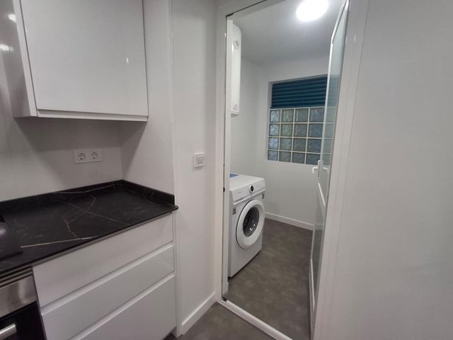 2 bedroom Flat for sale in La Villajoyosa / Vila Joiosa with pool garage - € 346,500 (Ref: 10094760)