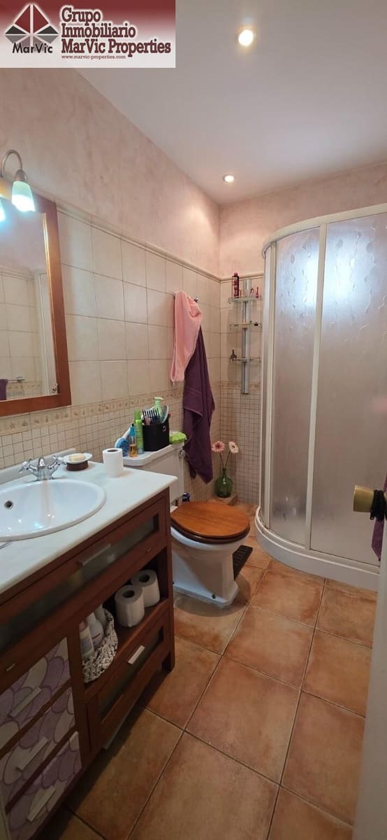 3 sovrum Lägenhet till salu i Benidorm - 195 000 € (Ref: 10098476)