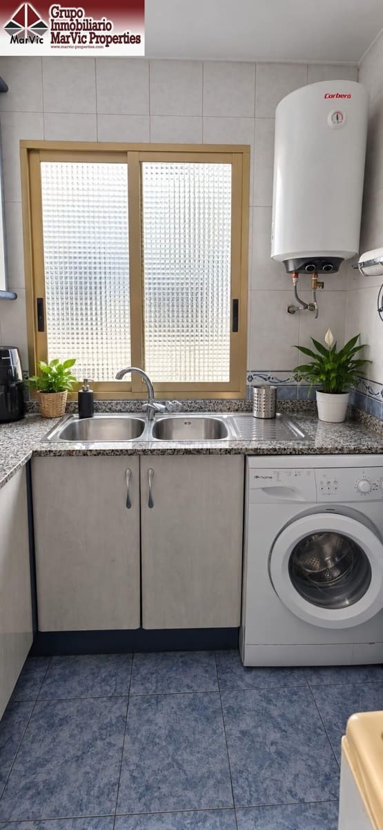 3 sovrum Lägenhet till salu i Benidorm - 195 000 € (Ref: 10098476)