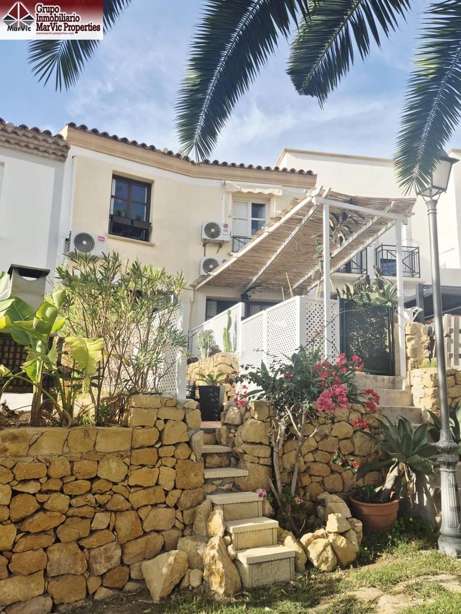 2 sypialnia Dom szeregowy na sprzedaż w Finestrat z basenem - 299 500 € (Ref: 10102690)