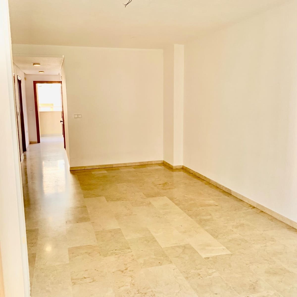 2 sypialnia Apartament na sprzedaż w Albir z basenem garażem - 325 000 € (Ref: 10119976)
