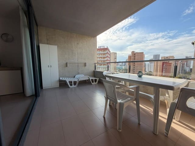 1 makuuhuone Huoneisto myytävänä paikassa Juzgados - Plaza de Toros, Benidorm mukana uima-altaan 
autotalli - 299 000 € (Ref: 10119977)